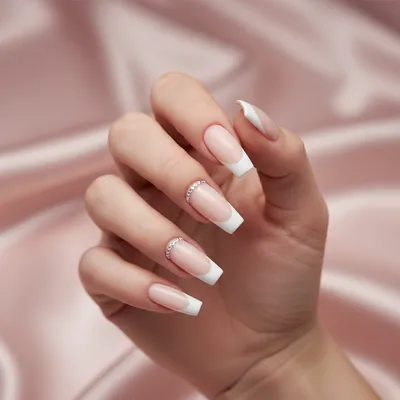 Glamour Rhinestone-french Long Coffin Nails — Clean White Tip With a t