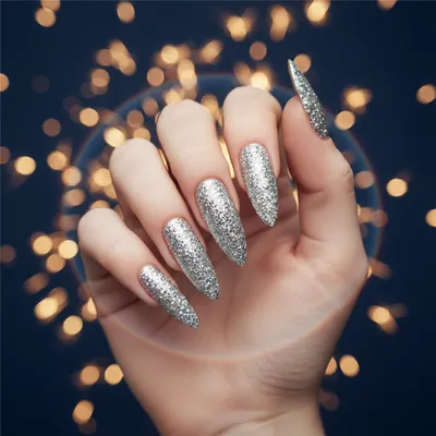 Stiletto Extra-long Nails in Glitter-bomb Full-coverage Silver Chunky