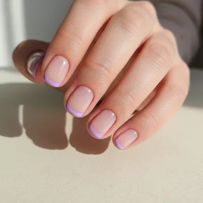 French-revival Reverse-french Short Round Nails — Thin Lilac Line at t