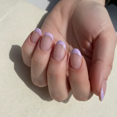 French-revival Lilac-tip Short Oval Nails on a Milky Pearl Base